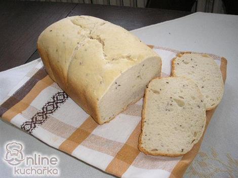 Bílý kmínový chléb