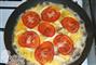 ukázka receptu Vaječná omeleta se salámem a rajčaty