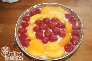 ukázka receptu Tvarohový ovocný nepečený dort